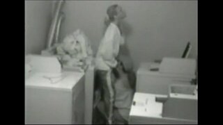 Lesbaninoj en lavadeja ĉambro