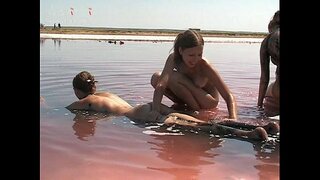 Abelina &amp; amp; Valentina Permet de Regarder maintenant