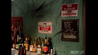 ���ຸ່ນຍົນມີການຈ່າຍຄ່າ