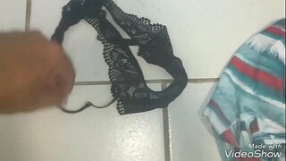 ���ყვილი ოფისში