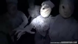 бирүен үтенә һәм җенси кайнар зомби