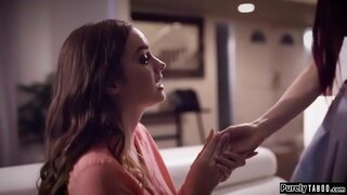 Тинејџер брзо мења време састанка своје сестре са девојком, са којом је упознала на Интернету.Она переодевается да изгледа као њена сестра, и појављује се у својој кући састанке.Она манипулише девојком, приморавајући га на секс